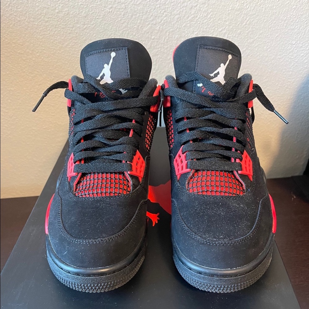 Jordan shoe red